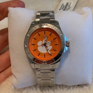 Women’s Clemson watch